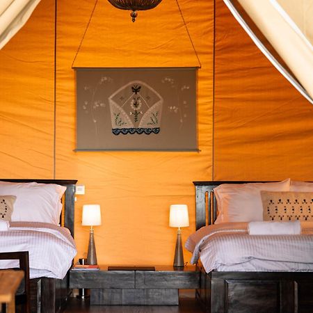 Mia Glamping Hotell Orissaare Eksteriør bilde